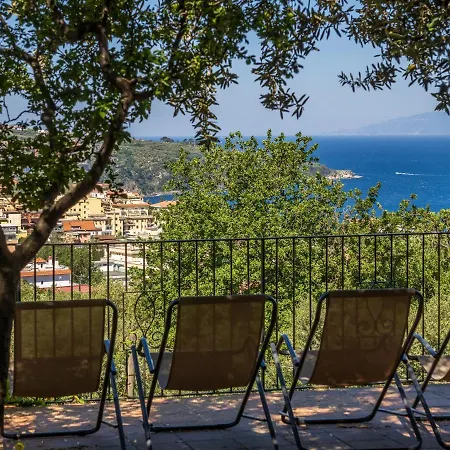 Ulivi - De Vivo Realty Hébergement de vacances *