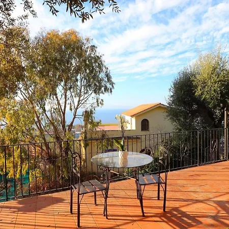 De Vivo Realty - Ulivi Apt Sorrento